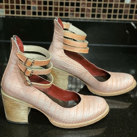 Freebird Randi Pink Croco Size 10 - Picture 2 of 5